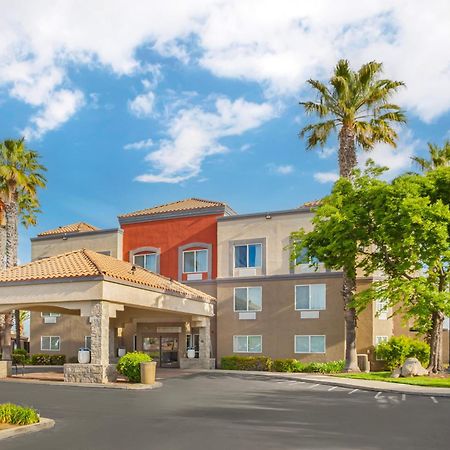 Best Western Plus Villa Del Lago Inn Patterson Esterno foto
